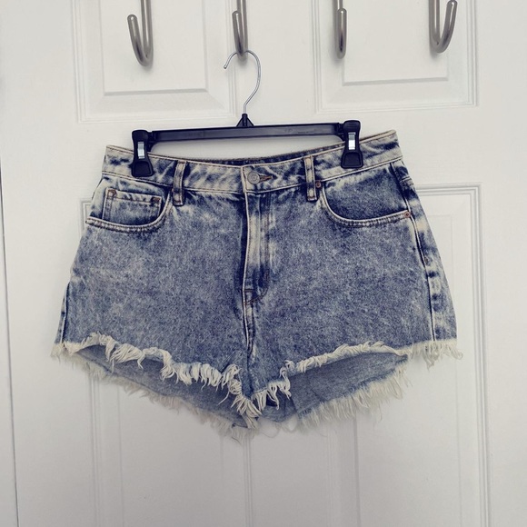 Pacsun jean shorts, size 28 - Picture 1 of 1